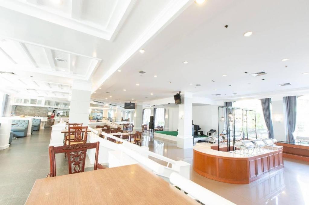 Green World Palace Hotel Songkhla Exterior foto
